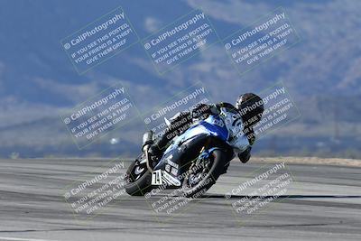 media/Jan-15-2026-Racers Edge (Thu) [[dfebeb70ab]]/3-B Group/Session 1 Turn 8/